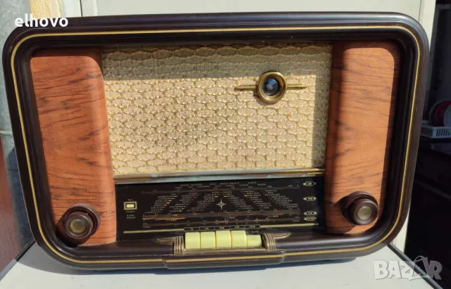 Старо лампово радио Wega Herold 54, снимка 2 - Антикварни и старинни предмети - 49807309