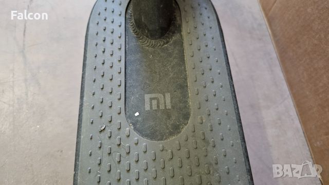 Тротинетка Xiaomi mijia M365 250W, снимка 9 - Други спортове - 46733701