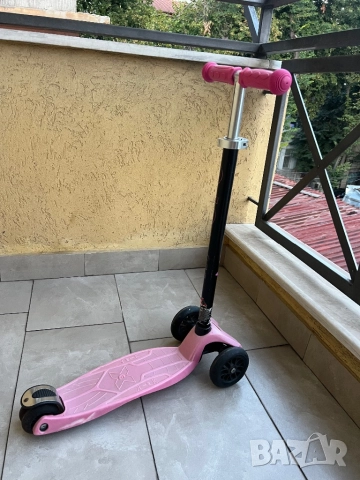 Тротинетка micro, снимка 6 - Детски велосипеди, триколки и коли - 51670639
