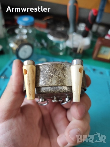 Руски Часовник Будилник Мир СССР , снимка 5 - Антикварни и старинни предмети - 51863691