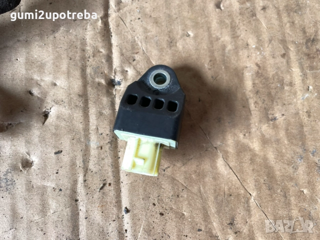 Airbag Сензор 98231CA010 Toyota GT86 2018 Subaru BRZ, снимка 3 - Части - 52553792