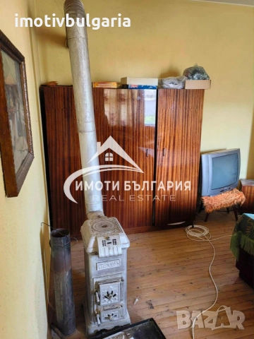 Продава се прекрасен имот в с. Старосел, обл. Пловдив, снимка 8 - Къщи - 51564283