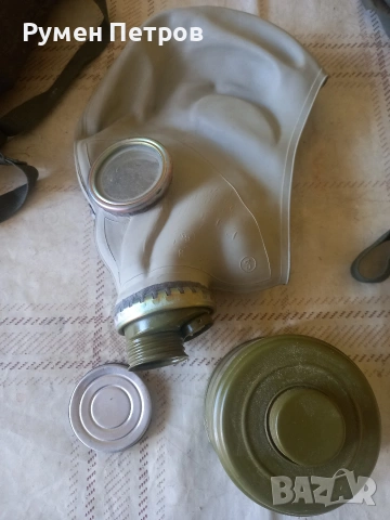 Противогази, нови, 3 броя. , снимка 2 - Антикварни и старинни предмети - 53582835