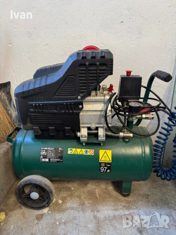 Компресор, снимка 2 - Бормашини - 53669598