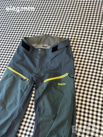 Мъжки хардшел панталон Bergans Senja 3L Pants Orion Blue 2023 размер С, снимка 5 - Спортни дрехи, екипи - 46916328