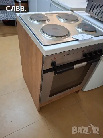 Продавам печка CONSTRUCTA 