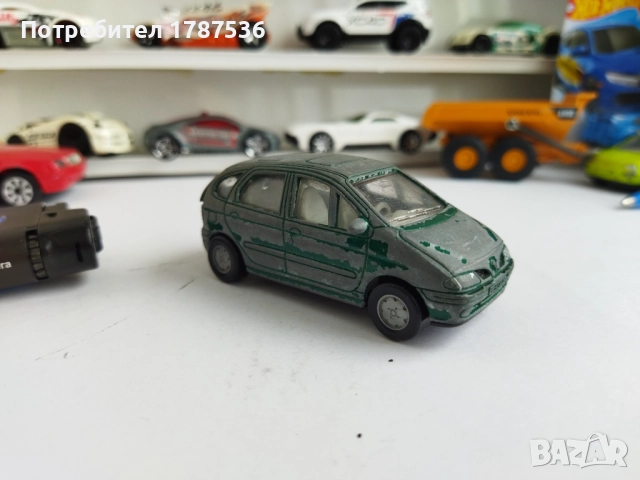 Малки колички Рено ,мерцедес  и камиончета, снимка 17 - Колекции - 52774238