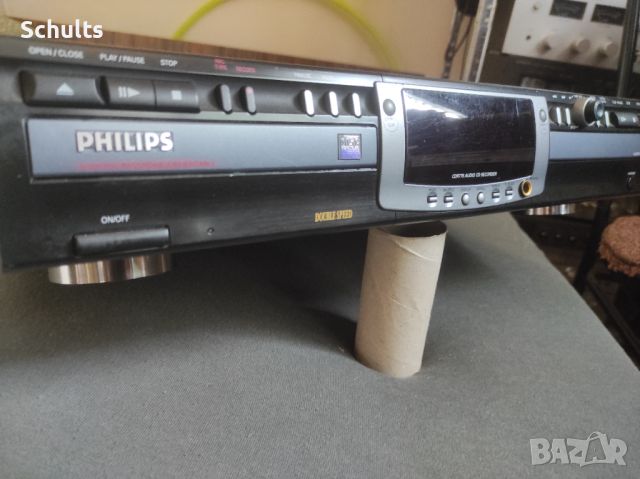 Philips CDR 775 плеър с 2 гнезда