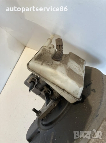 Серво спирачки с главен цилиндър за Peugeot 5008 1.6 HDI (2012) 9682650980, снимка 2 - Части - 53742785