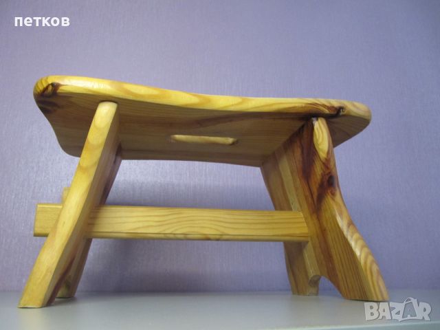 Баварска табуретка- малко столче, снимка 1 - Столове - 45741161