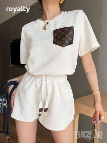 Louis Vuitton дамски комплект Два цвята , снимка 2 - Комплекти - 50068867