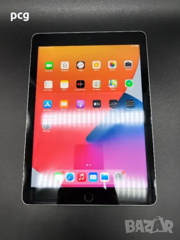 iPad 5th A1822 128GB Space Grey , снимка 1 - Таблети - 48649876