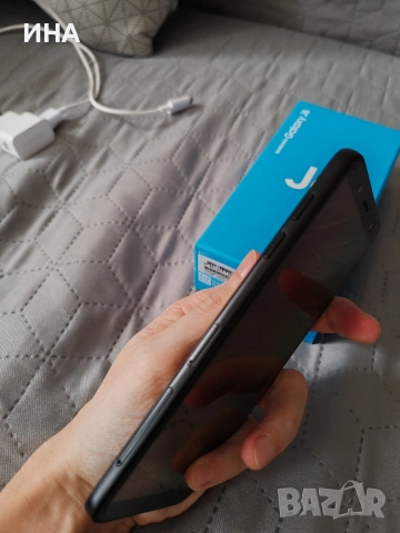 Samsung Galaxy j6 черен, снимка 3 - Samsung - 53096136