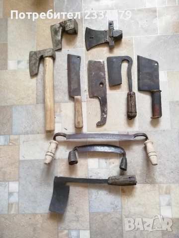 Брадвички,секирки,сатъри, ковани в различни времена., снимка 3 - Антикварни и старинни предмети - 39385811