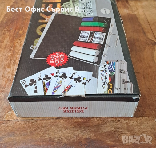 покер комплект в луксозен метален куфар 300 чипа, 2 тестeта с карти, снимка 10 - Други игри - 52031866