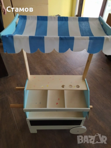 Продавам детски пазарен щанд