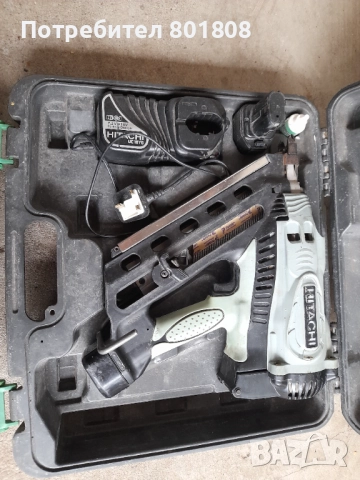 Такер за пирони Hitachi 