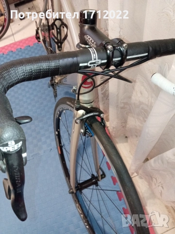 Шосеен велосипед Cannondale r 700 Campagnolo, снимка 4 - Велосипеди - 53398923