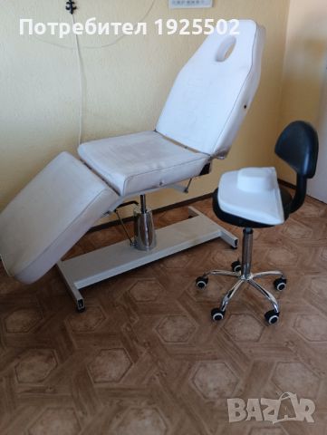 Професионален хидравличен козметичен стол + Козметична табуретка, снимка 5 - Козметични уреди - 46318505