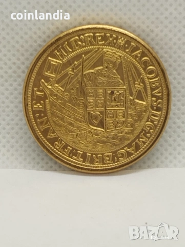 позлатена монета репродукция 