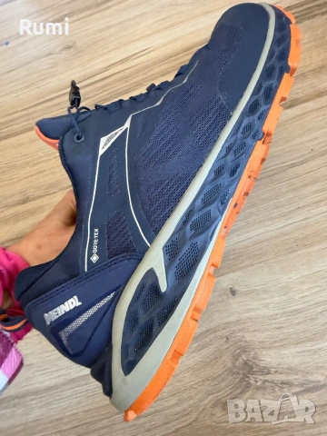 Мъжки туристически обувки Meindl Power Walker 3.0! 45 н, снимка 10 - Маратонки - 53660073