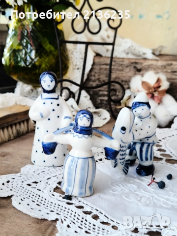 Порцеланови фигурки Гжель, снимка 3 - Колекции - 52567436