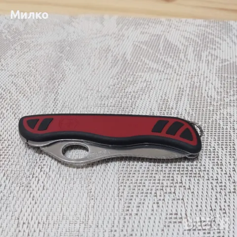 Victorinox alpineer solo grip нож, снимка 5 - Ножове - 47792055