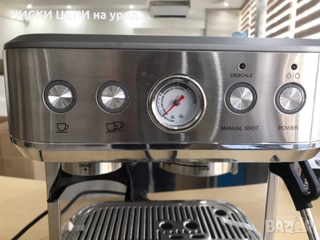 Професионална еспресо кафемашина с вградена мелничка SilverCrest, снимка 13 - Кафемашини - 51293598