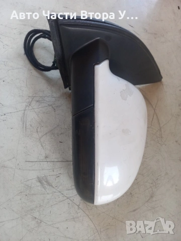 Огледало VW Golf 5, снимка 2 - Части - 54045987