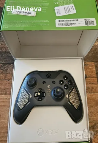 XBOX Wireless Controller (RECON TECH), снимка 4 - Xbox конзоли - 47998472