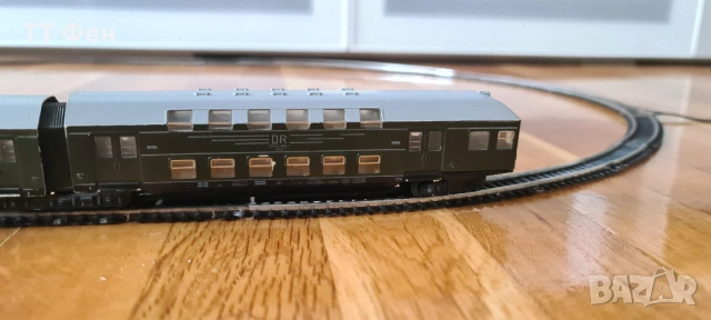 Електрическо Влакче с локомотив и вагони Пико ТТ / Влакчета Piko TT, снимка 6 - Влакчета, самолети, хеликоптери - 53976383