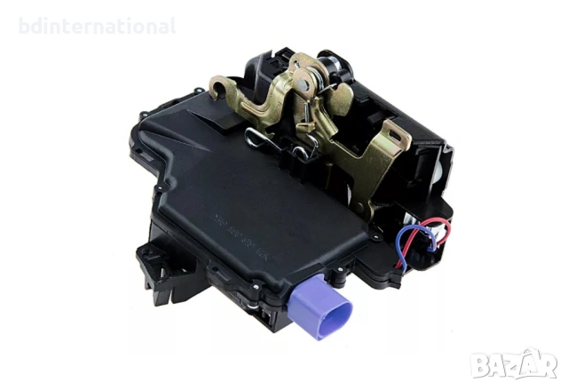 3B4839015AG Брава за задна лява врата VW, Polo 9N, T5, Skoda, Fabia 1, Seat, 6 ПИН