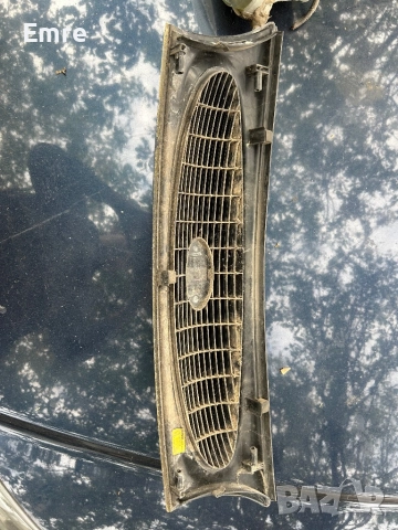 Решетка за Ford Fiesta, снимка 2 - Части - 52035169