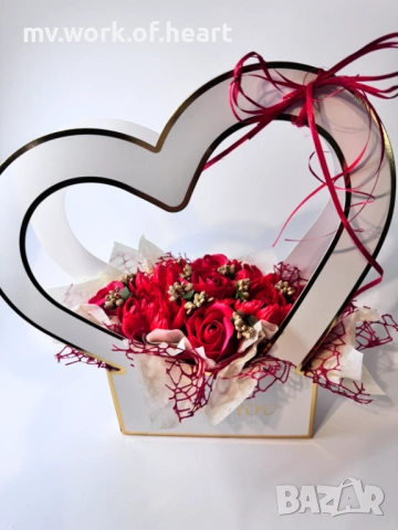 Подаръчна кутия за 8-Март , снимка 2 - Подаръци за жени - 53569083