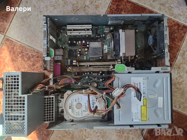 [За Ремонт Или За Резервни Части] 4 Броя Настолни Компютри, снимка 2 - За дома - 53750927