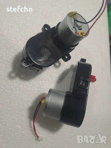 Колела ,DC Двигател за долната четка и редукторни двигателчета за прахосмукачка робот, снимка 5 - Прахосмукачки - 53586539