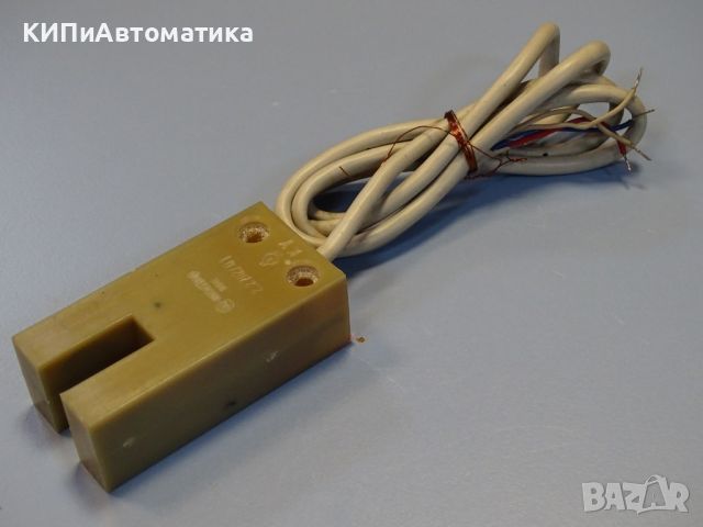 Индуктивен датчик DDR RFT Ursaflop 2.2702/01 proximity sensor slotted initiator, снимка 6 - Резервни части за машини - 46086656