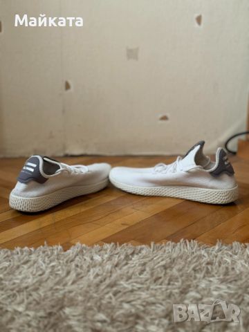 Мъжки маратонки  Adidas Pharell Williams, снимка 1 - Маратонки - 46684749