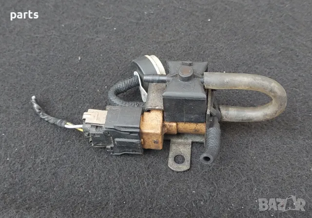 Вакуум Клапан 1.4 - 1.6 Бензин VW Голф 4 (2)
- Ауди
- 72148304 - 054906267, снимка 4 - Части - 49693970