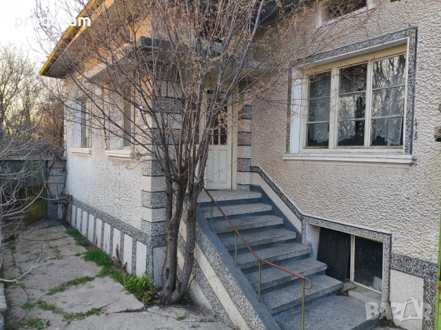 ДВЕ МАСИВНИ ТУХЛЕНИ КЪЩИ + ПАРЦЕЛ за продажба в село Яздач - СПЕШНО - ИЗГОДНО