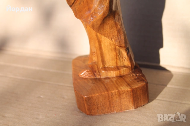 Дървена фигура  Мадона с Младенеца , снимка 9 - Антикварни и старинни предмети - 54149802