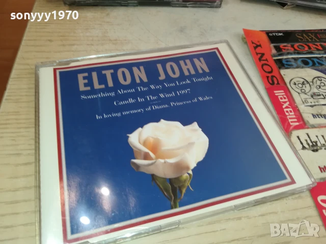 ELTON JOHN CD 0908251821, снимка 3 - CD дискове - 51310384