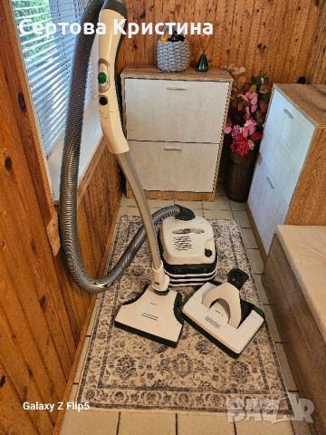 Прахосмукачка Vorwerk vt 300, снимка 1 - Прахосмукачки - 46187446