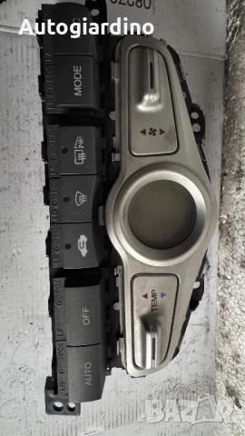 Климатичен блок / панел / табло за Honda Jazz - D067G