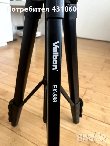 Статив Velbon EX-888, снимка 2 - Чанти, стативи, аксесоари - 52987133