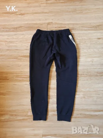 Оригинално мъжко долнище Nike Tech Fleece, снимка 3 - Спортни дрехи, екипи - 48024092