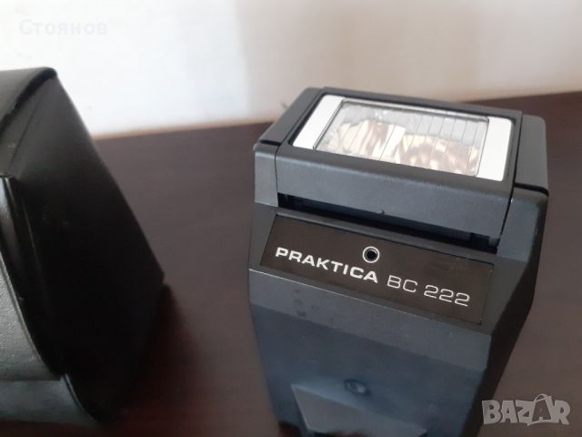 Светкавица PRAKTICA BC 222

, снимка 2 - Светкавици, студийно осветление - 46215162