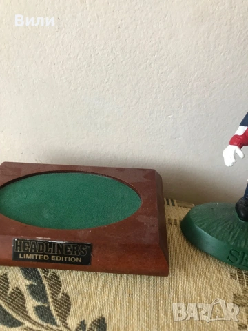 David Seaman Дейвид Сиймън фигурка футболист 17 см, снимка 3 - Колекции - 53333485