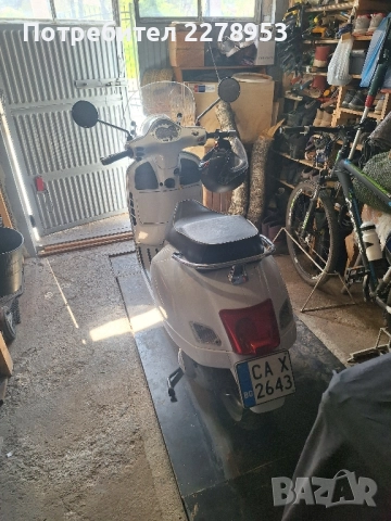 Vespa GTS 300, снимка 3 - Мотоциклети и мототехника - 52244393