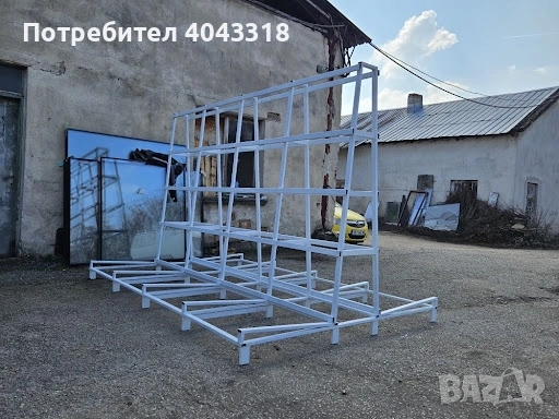 Пирамида за дограма 